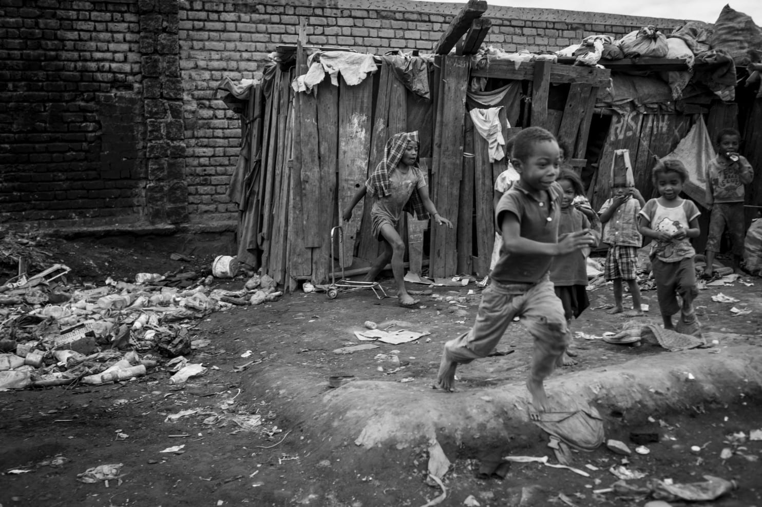 Slums in Antananarivo, the capital of Madagascar, where hygiene is very poor. The presence of rodents and fleas is rampant in the slums. (Christian Werner/Laif), Washington Post